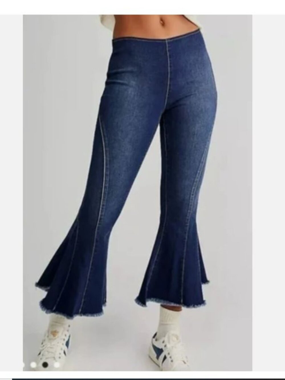We The Free Curvy Last Dance Jeans Low Rise Flare Dark Wash Raw Hem Pull On - Picture 2 of 14